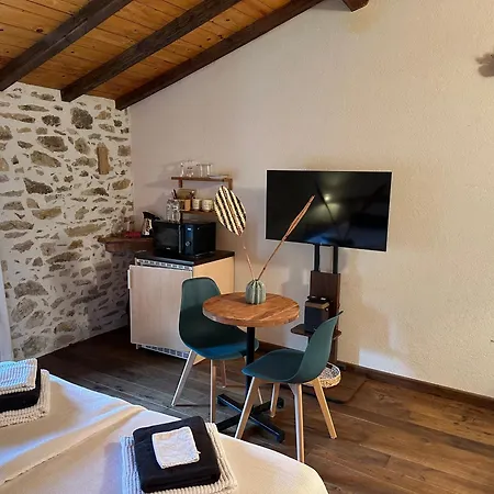 Domaine De Brise Bois - & Hotel Rouzede