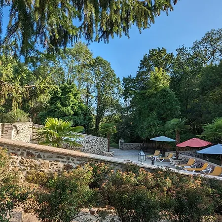 Domaine De Brise Bois - & Hotel Rouzede