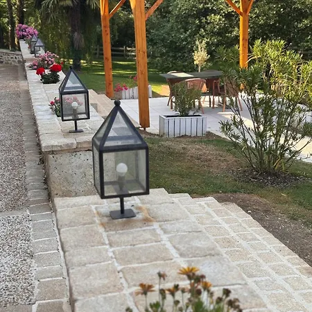 Domaine De Brise Bois - & Hotel 3*