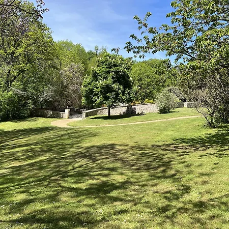 Domaine De Brise Bois - & Hotel Rouzède