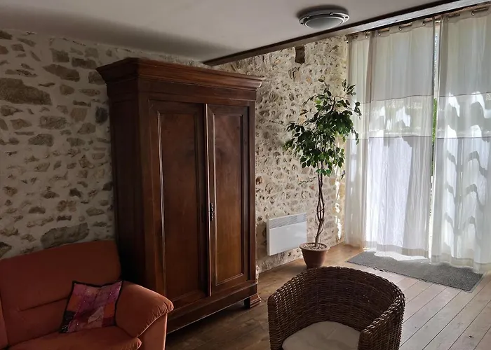 Domaine De Brise Bois - & Hotel Rouzede