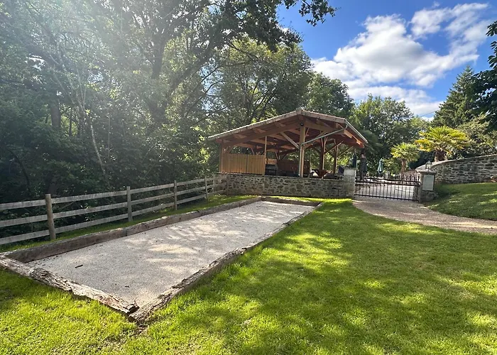 Domaine De Brise Bois - & Hotel 3*