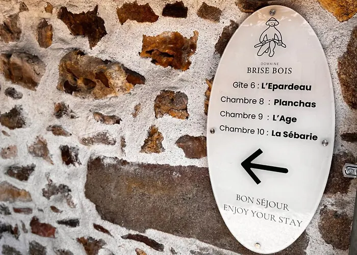 Domaine De Brise Bois - & Hotel 3*