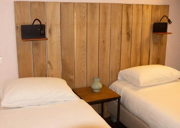 Domaine De Brise Bois - & 3* Rouzede