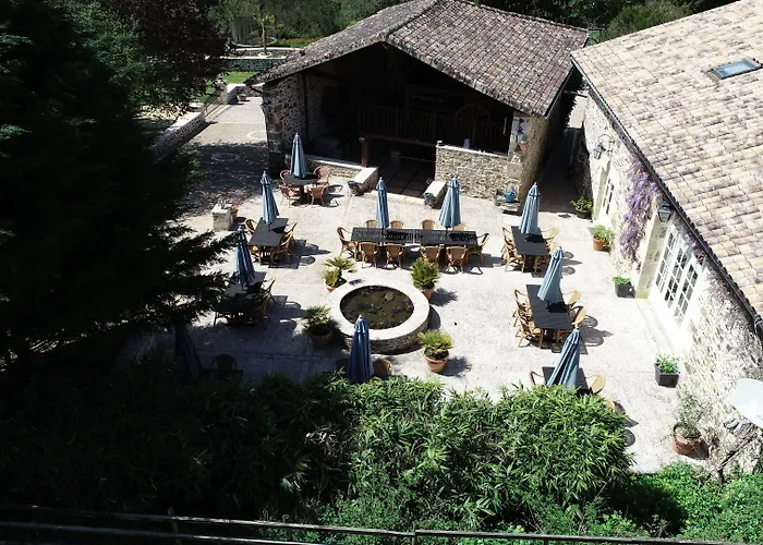 Domaine De Brise Bois - & Hotel 3*