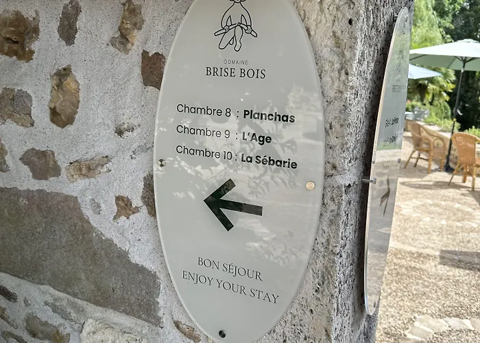 Domaine De Brise Bois - & Hotel Rouzede